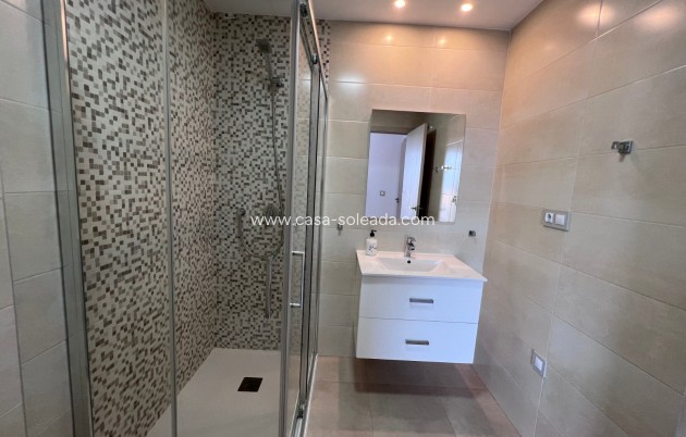 Resale - Apartment / flat - Lomas De Campoamor
