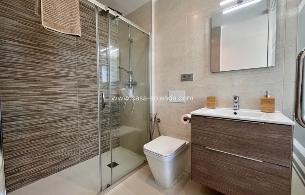 Revente - Villa - Villamartin - Villamartín