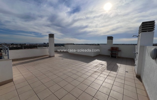 Resale - Apartment / flat - Lomas De Campoamor
