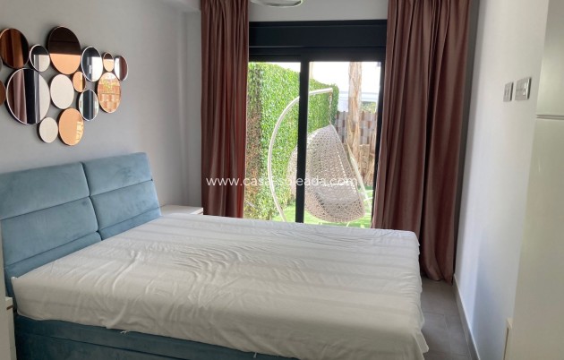 Reventa - Semi-detached house - Pilar de La Horadada