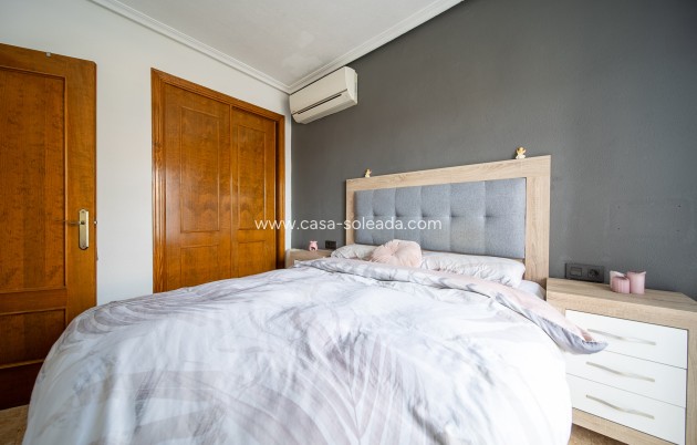 Herverkoop - Villa - Orihuela Costa - Pau 26