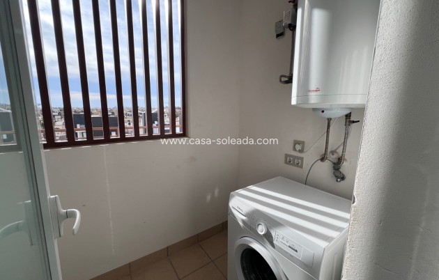 Resale - Apartment / flat - Lomas De Campoamor