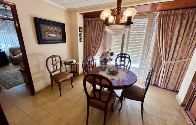 Herverkoop - Villa - Torrevieja - Costa Blanca