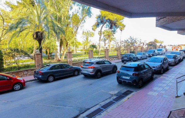 Wiederverkauf - Wohnung - Torrevieja - Acequion