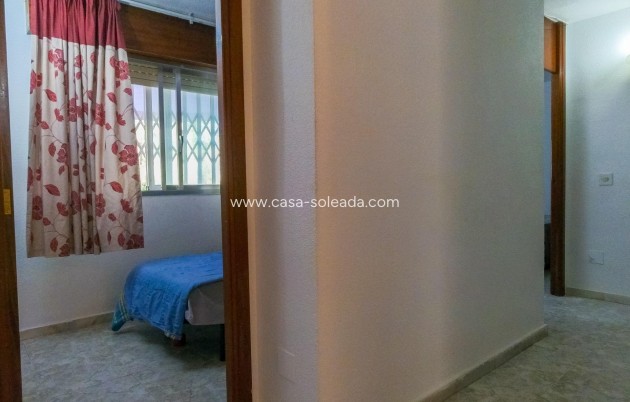 Wiederverkauf - Wohnung - Torrevieja - Acequion