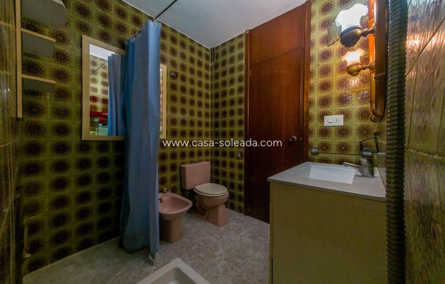 Wiederverkauf - Wohnung - Torrevieja - Acequion