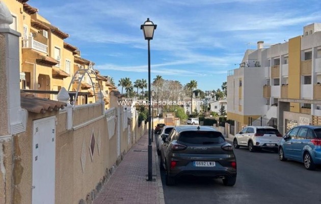 Wiederverkauf - Stadthaus - Orihuela Costa - Villamartín