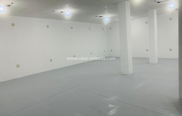 Herverkoop - Appartement / flat - Torrevieja - Playa del Cura