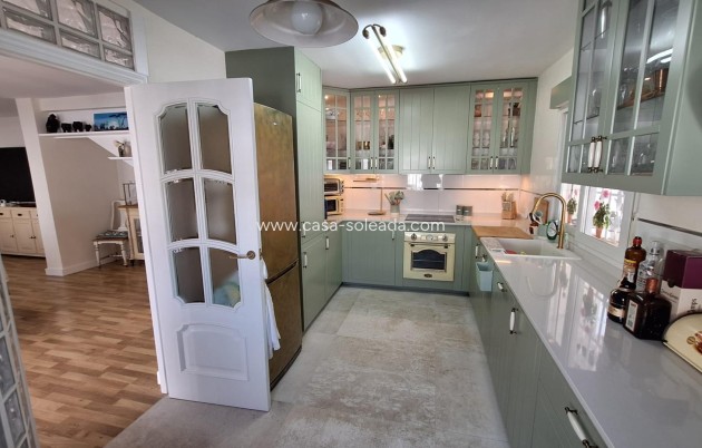 Wiederverkauf - Villa - Torrevieja - Los Balcones