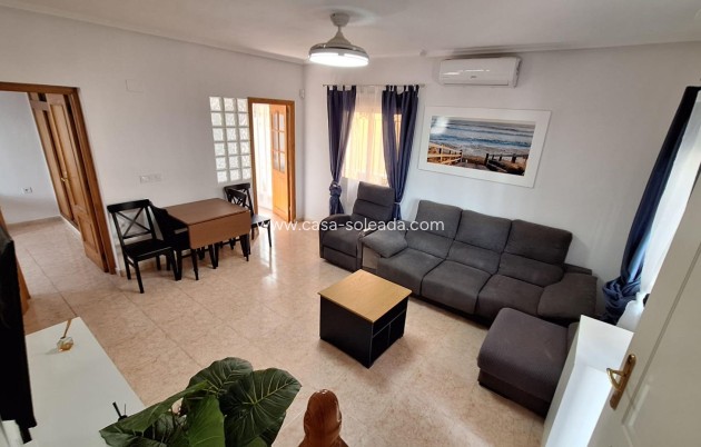 Resale - Villa - Orihuela Costa - Villamartín