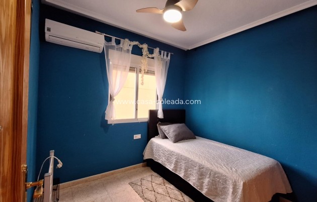 Resale - Villa - Orihuela Costa - Villamartín