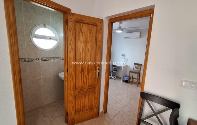 Resale - Villa - Orihuela Costa - Villamartín