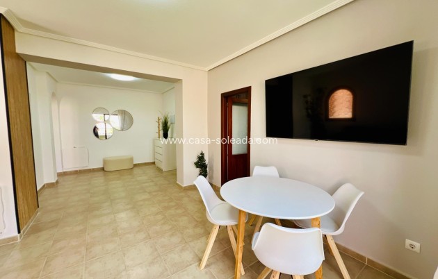 Herverkoop - Appartement / flat - Torrevieja - Aguas nuevas