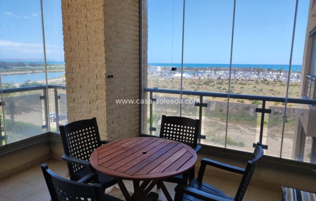 Herverkoop - Appartement / flat - Guardamar del Segura - Puerto Deportivo