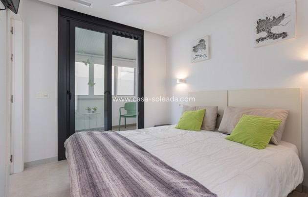Resale - Townhouse - Villamartin - Villamartín