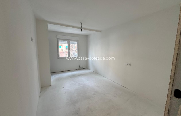 Resale - Apartment / flat - Torrevieja - Costa Blanca