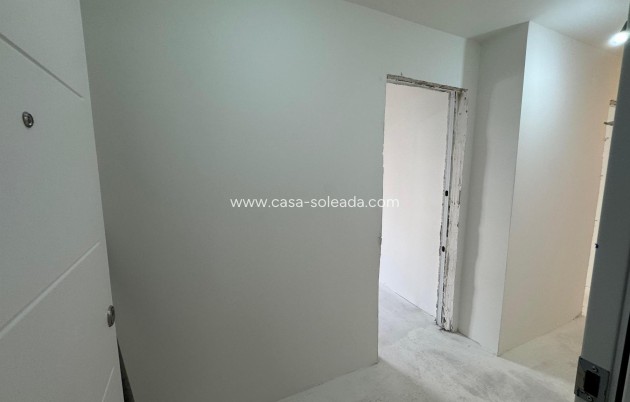 Resale - Apartment / flat - Torrevieja - Costa Blanca