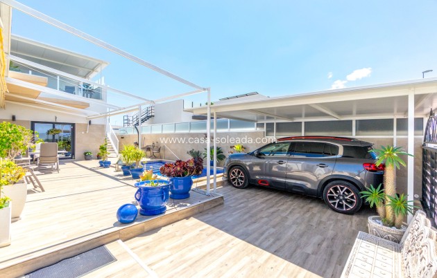 Herverkoop - Villa - Daya Nueva - Costa Blanca