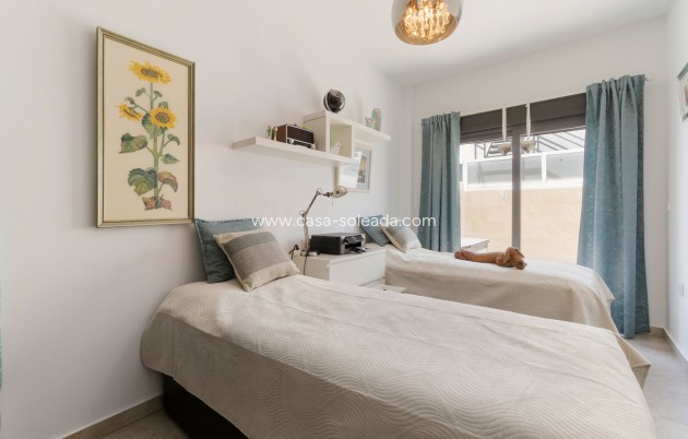 Herverkoop - Villa - Daya Nueva - Costa Blanca