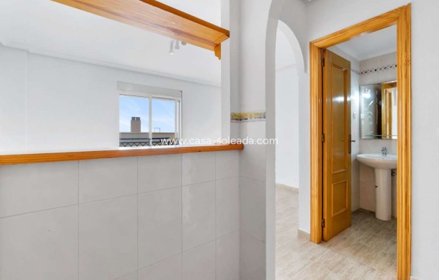 Wiederverkauf - Wohnung - Arenales del Sol - Costa Blanca