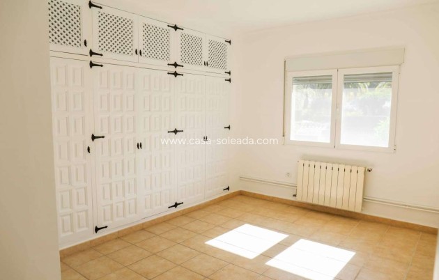 Resale - Villa - Jávea - Costa Blanca