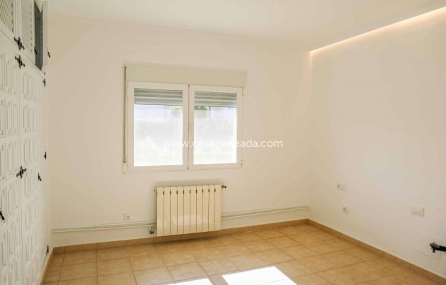 Resale - Villa - Jávea - Costa Blanca