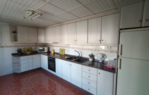 Reventa - Villa - Elda - Inland