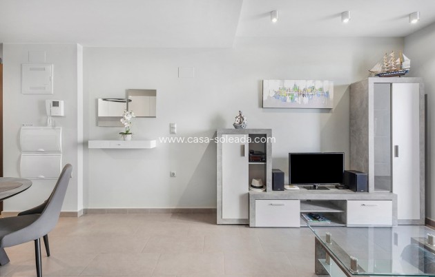 Resale - Apartment / flat - La Mata - Costa Blanca