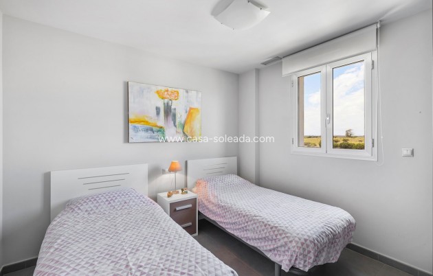 Resale - Apartment / flat - La Mata - Costa Blanca