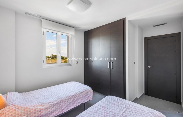 Resale - Apartment / flat - La Mata - Costa Blanca