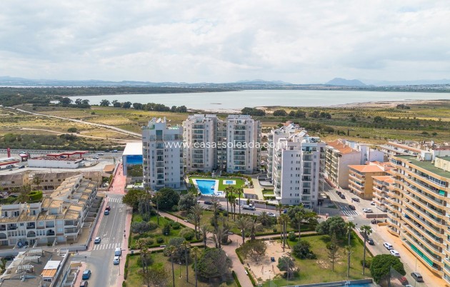 Resale - Apartment / flat - La Mata - Costa Blanca