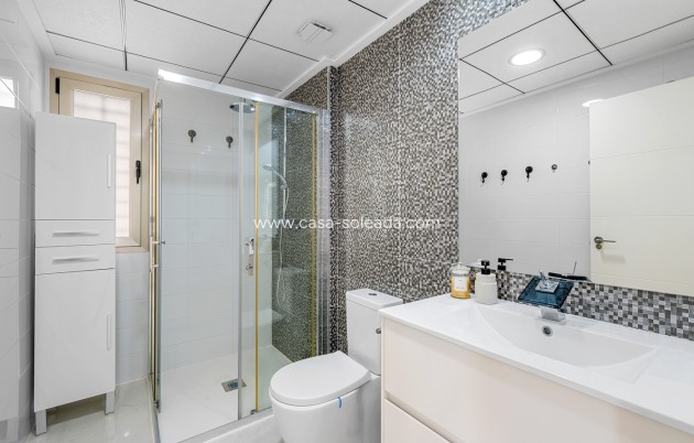 Revente - Villa - Orihuela Costa - Costa Blanca