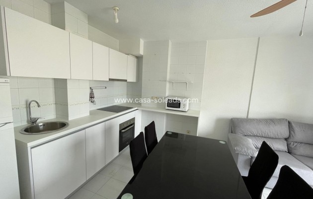 Resale - Apartment / flat - Torrevieja - Center