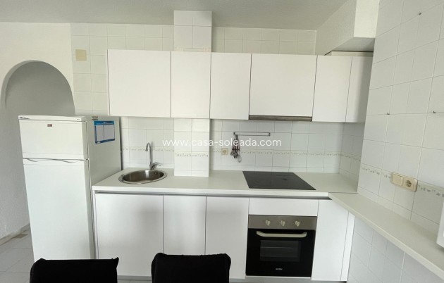 Resale - Apartment / flat - Torrevieja - Center