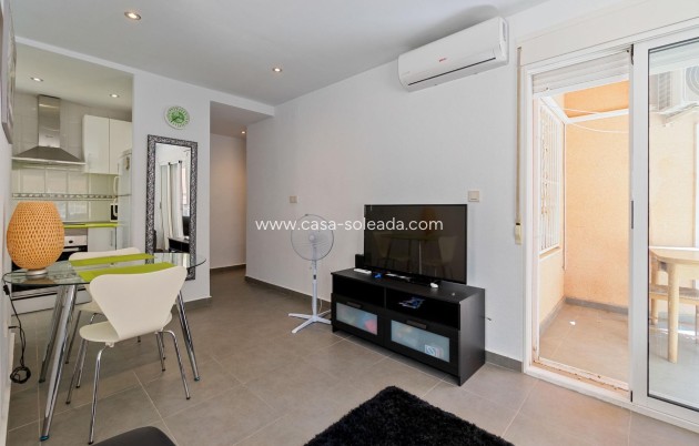 Herverkoop - Appartement / flat - Torrevieja - Cabo cervera