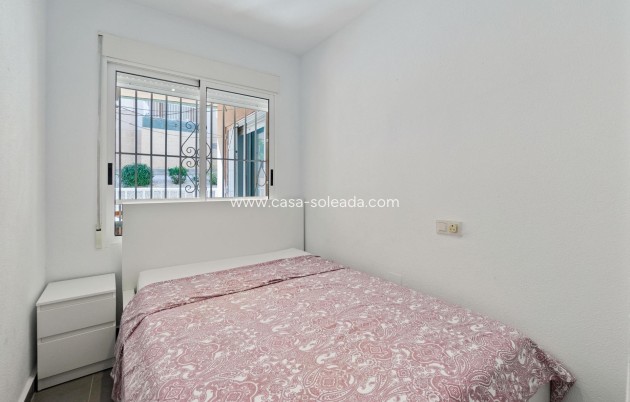 Herverkoop - Appartement / flat - Torrevieja - Cabo cervera
