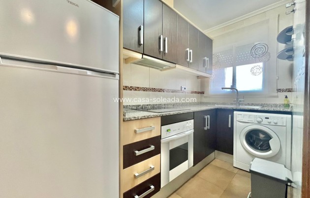 Resale - Apartment / flat - Torrevieja - Center