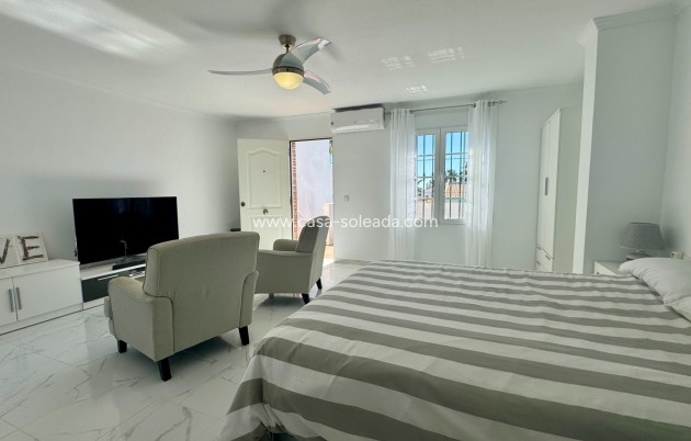 Herverkoop - Villa - Orihuela Costa - Costa Blanca