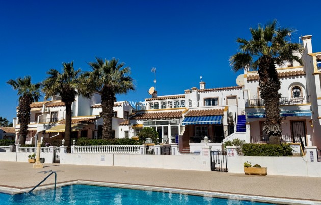 Herverkoop - Villa - Orihuela Costa - Costa Blanca