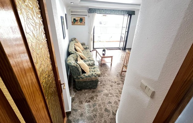 Resale - Apartment / flat - Torrevieja - Center