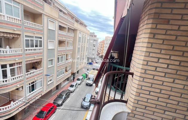 Resale - Apartment / flat - Torrevieja - Center