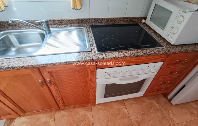 Wiederverkauf - Bungalow - Torrevieja - Parque Acuático - Sector 25