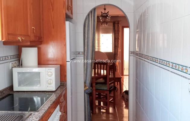 Wiederverkauf - Bungalow - Torrevieja - Parque Acuático - Sector 25