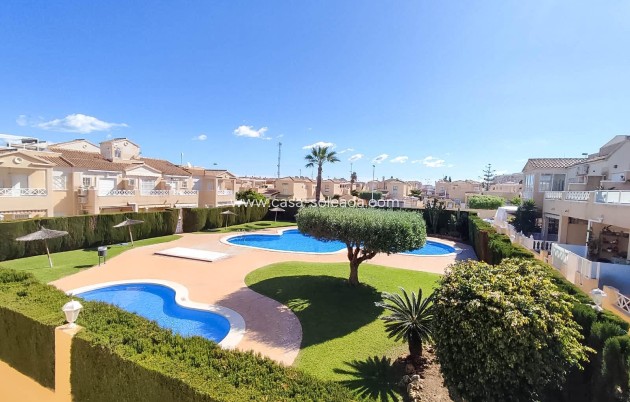 Wiederverkauf - Bungalow - Torrevieja - Parque Acuático - Sector 25