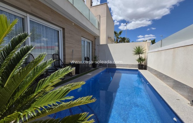 Herverkoop - Villa - Pilar de la Horadada - Zona Pueblo