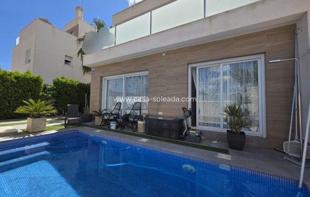 Herverkoop - Villa - Pilar de la Horadada - Zona Pueblo