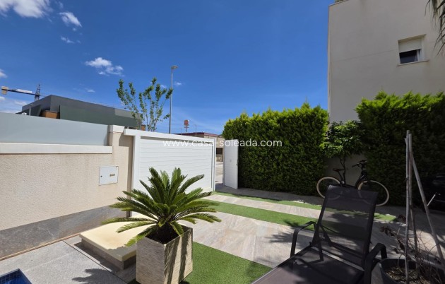 Herverkoop - Villa - Pilar de la Horadada - Zona Pueblo