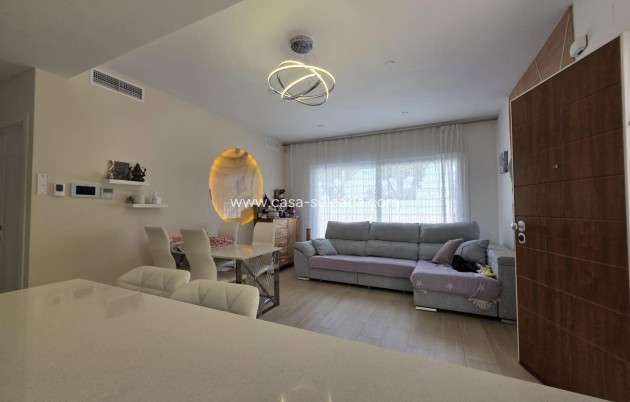 Herverkoop - Villa - Pilar de la Horadada - Zona Pueblo