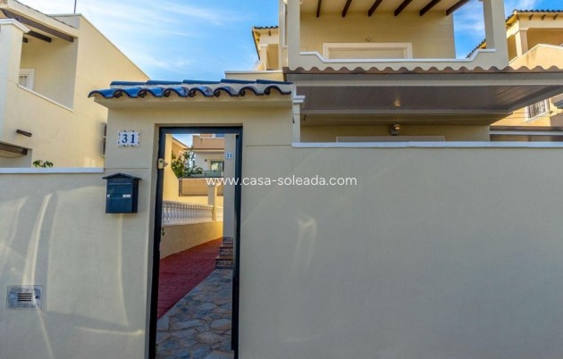 Herverkoop - Villa - Orihuela Costa - Costa Blanca