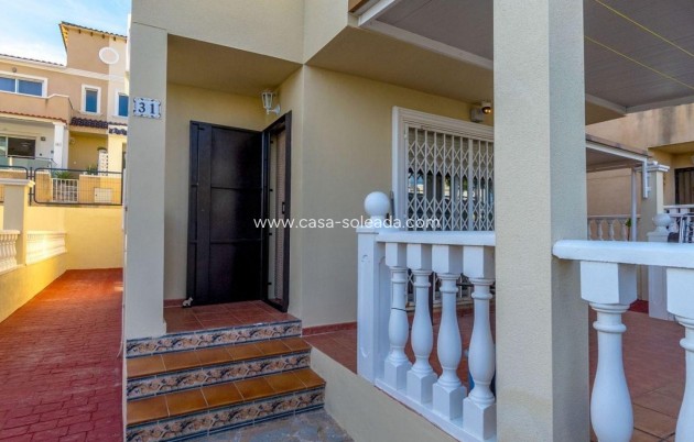 Herverkoop - Villa - Orihuela Costa - Costa Blanca